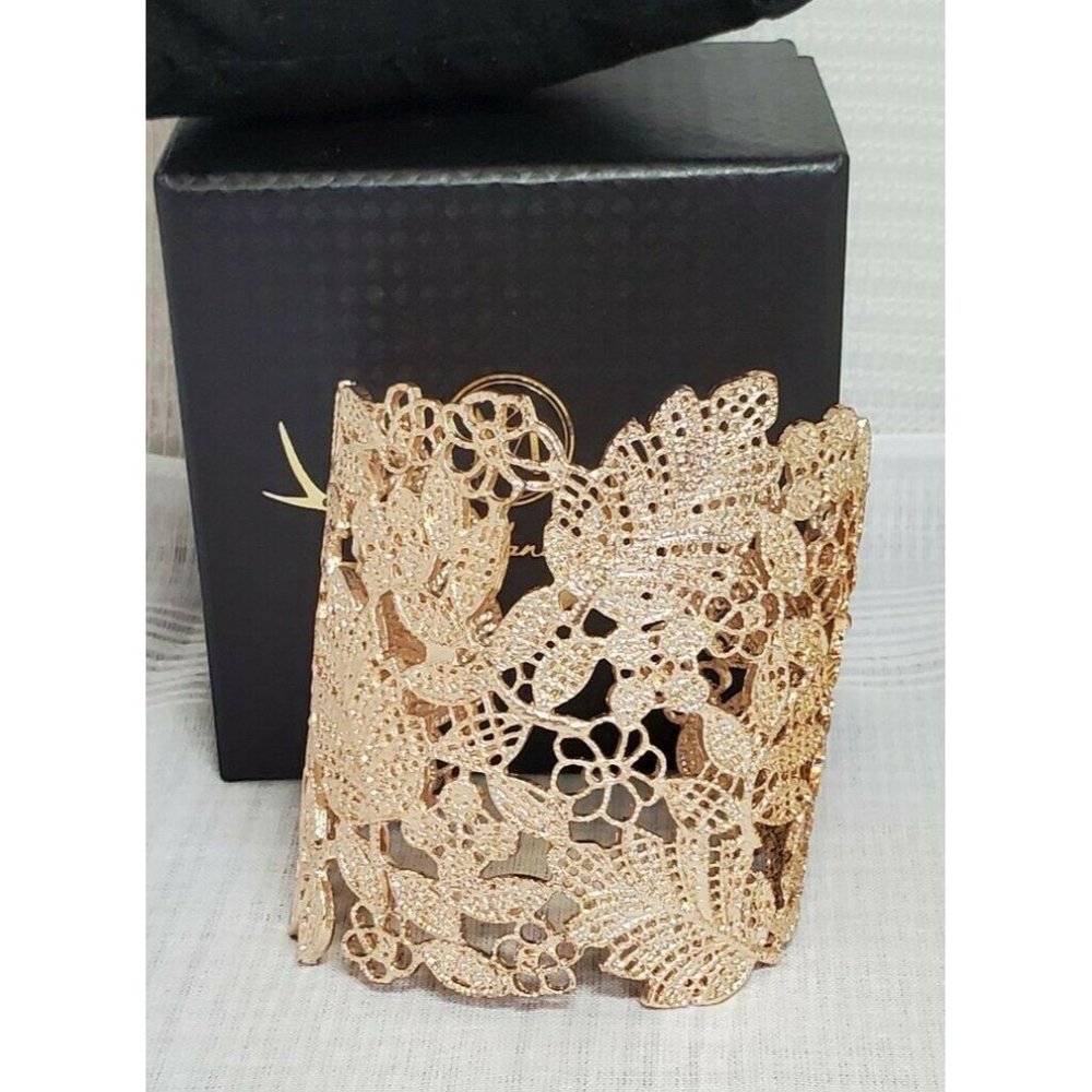 eManco Rose Gold-tone Floral Design Cuff Bracelet